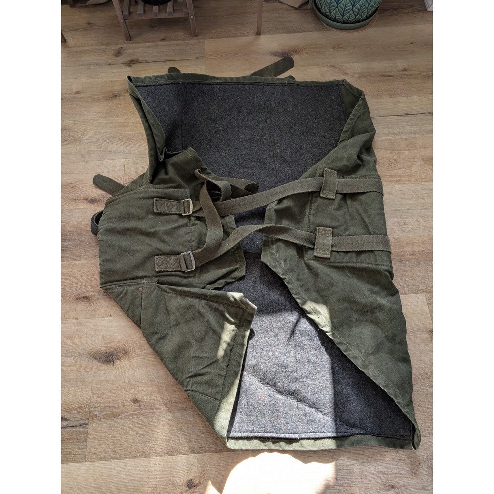 Vietnam Era US Army Airborne Parachutist's Equipment Pack‎ - Picture 8 of 16